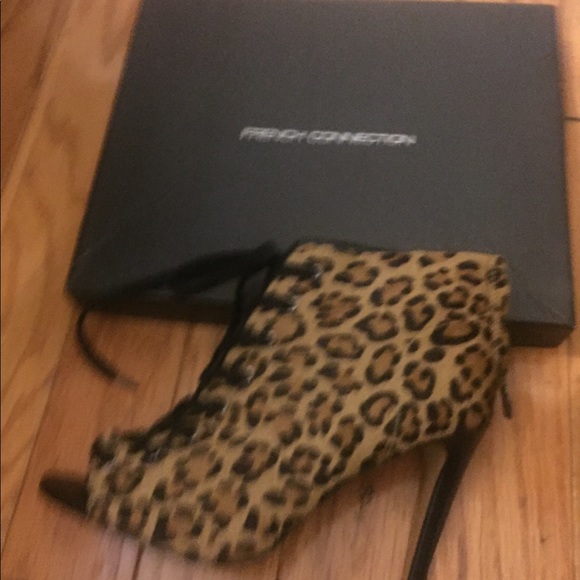 French Connection - Picture 3 of 3